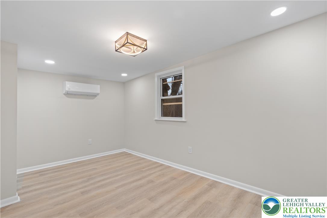 656 Creek Road Bath, PA 18014 - Photo 19 of 26