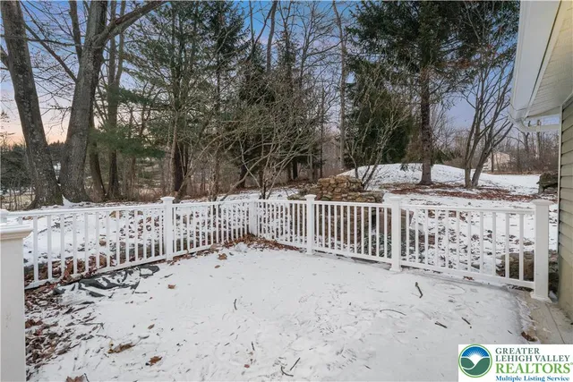 $314,900 | 656 Creek Road, Bath, PA 18014