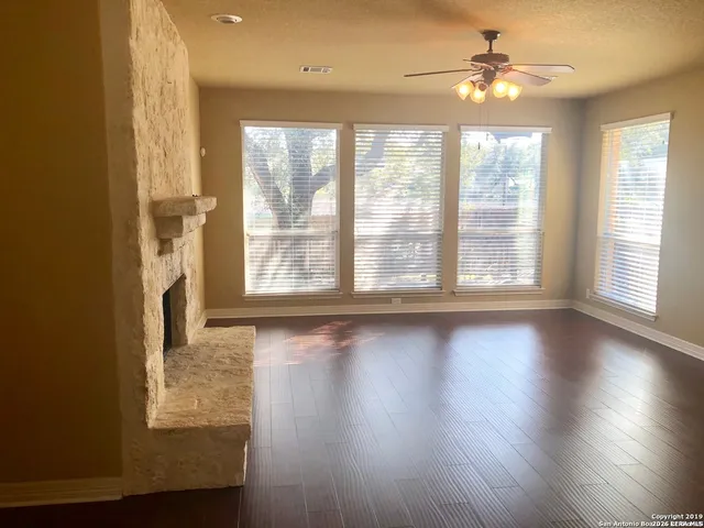 $3,000 | 522 Calm Springs, San Antonio, TX 78260