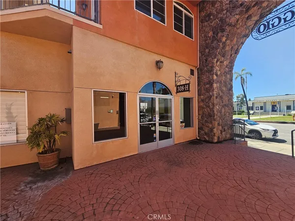 $2,000 | 308 South 1st Avenue, Unit H, Arcadia, CA 91006