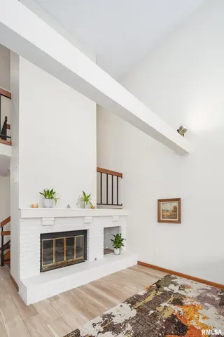 $274,900 | 4554 Bunker Hill Drive, Bettendorf, IA 52722