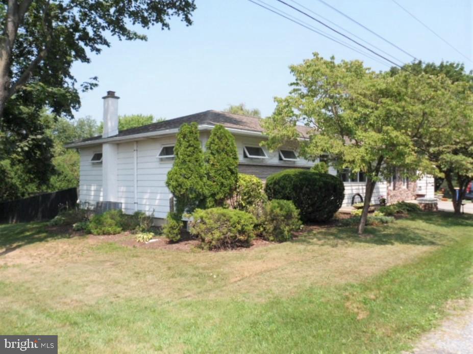 192 Trail Road Hershey, PA 17033 - Photo 3 of 31 Gallery Image 3