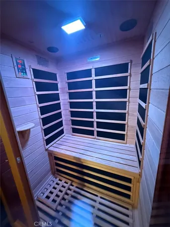 $32,500 | 645 Oak Street, Laguna Beach, CA 92651