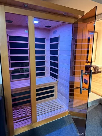 $32,500 | 645 Oak Street, Laguna Beach, CA 92651