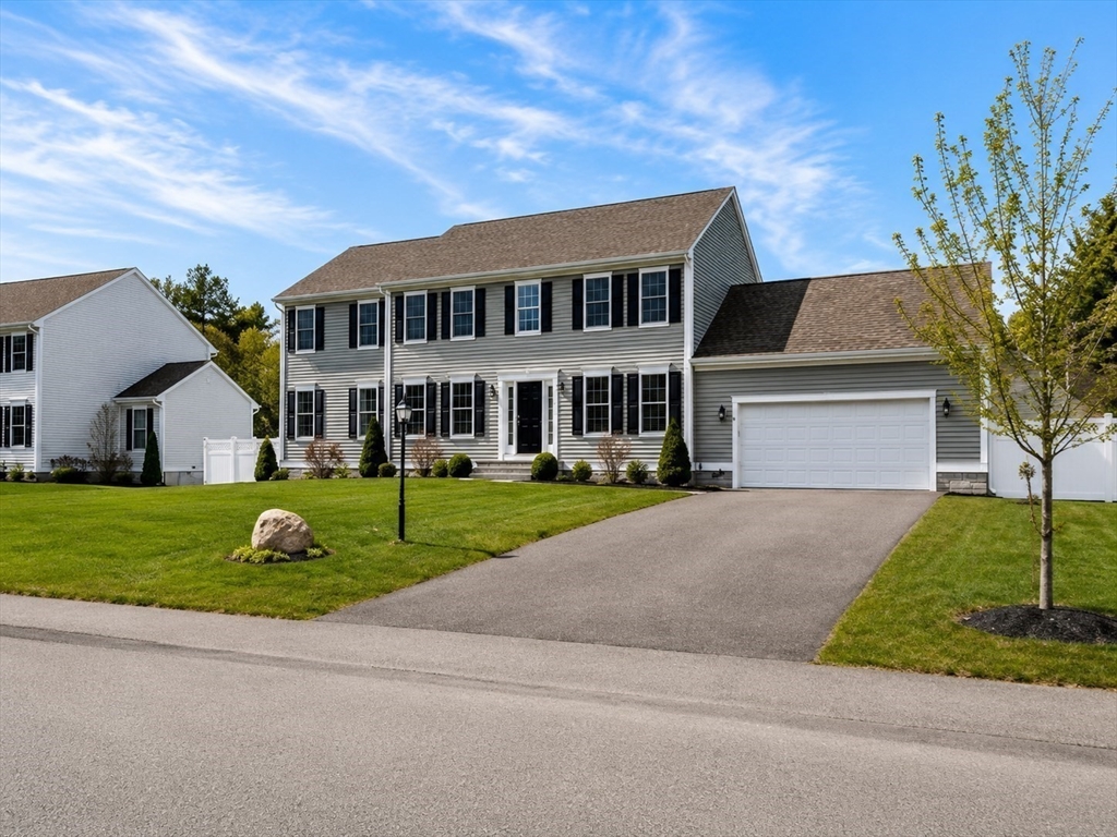 52 Oldfield Road Bridgewater, MA 02324 - Photo 2 of 42