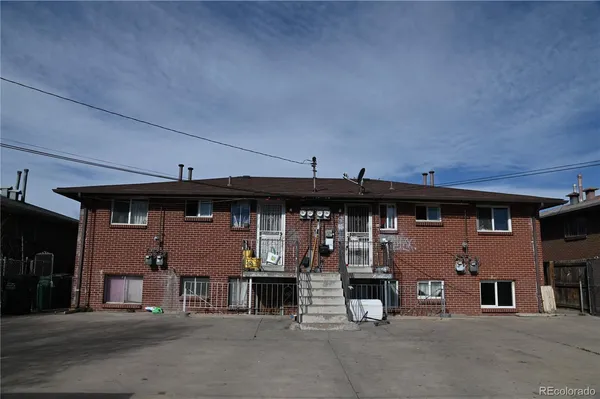 $1,050,000 | 1042-1048 South Grove Street, Denver, CO 80219