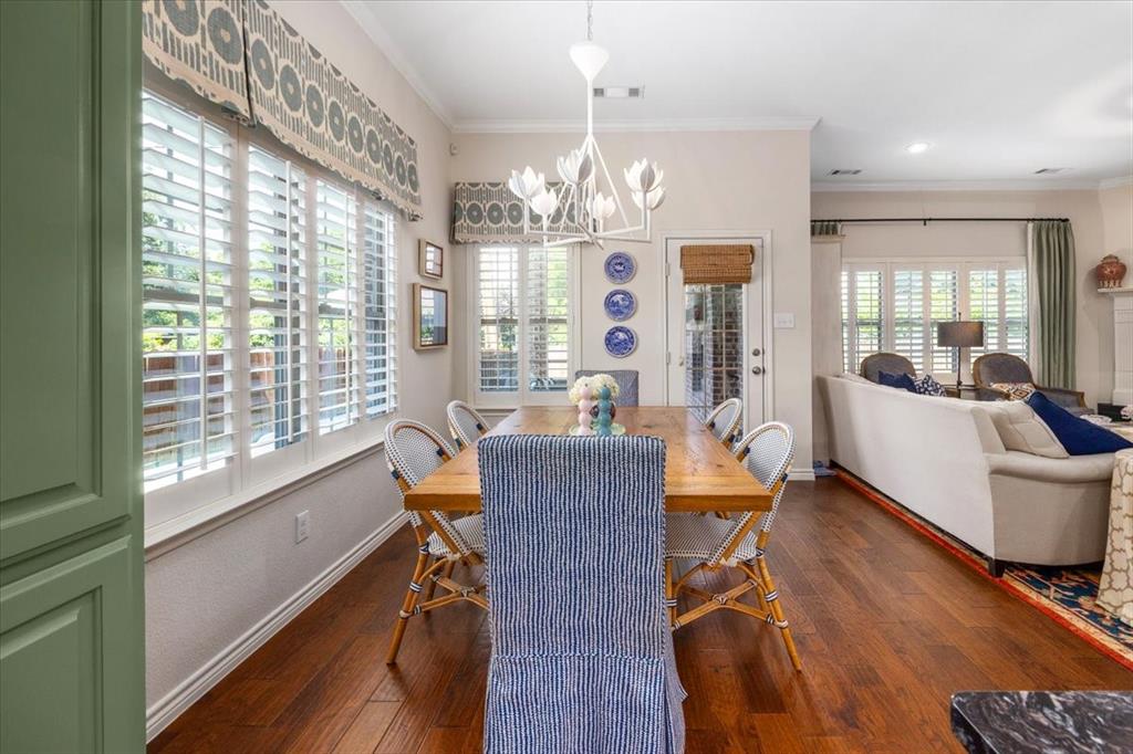 708 Northwood Road Fort Worth, TX 76107 - Photo 14 of 40