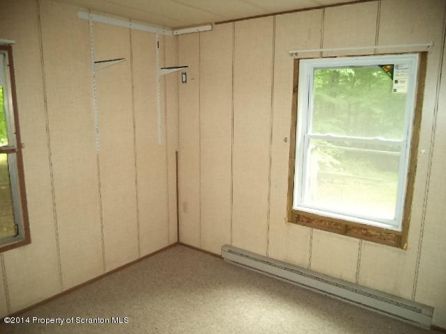 437 Windsor Road Hawley, PA 18428 - Photo 9 of 12 Gallery Image 9