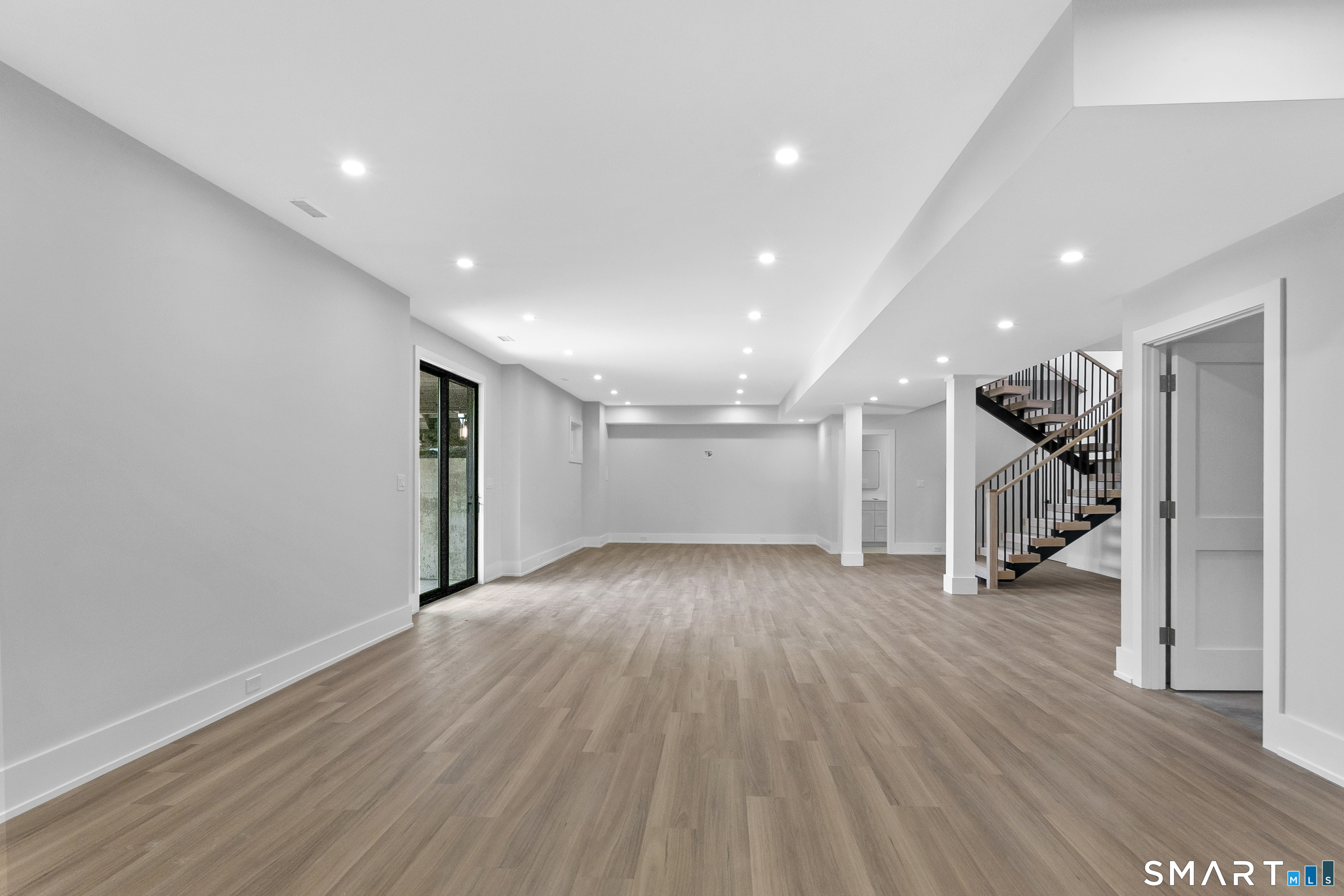 110 Porters Hill Road Trumbull, CT 06611 - Photo 36 of 39 Gallery Image 36