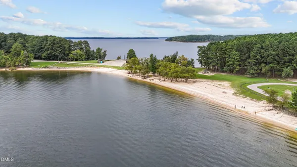 $275,000 | 137 Shoreline Drive, Manson, NC 27553