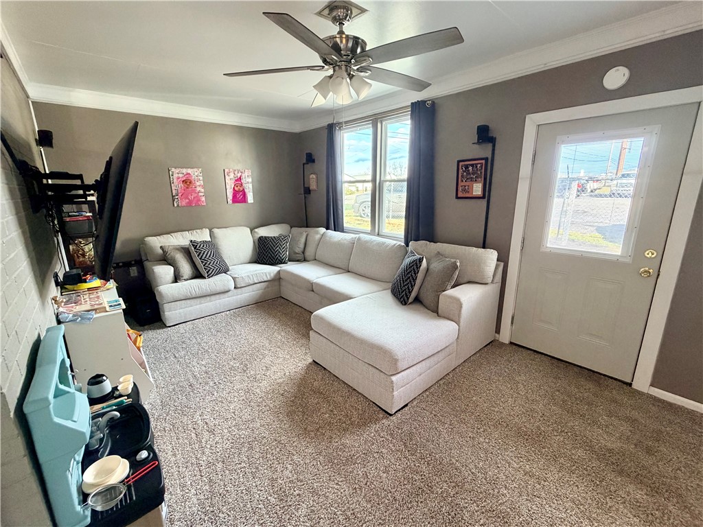 1400 Pearman Dairy Road Anderson, SC 29625 - Photo 4 of 33