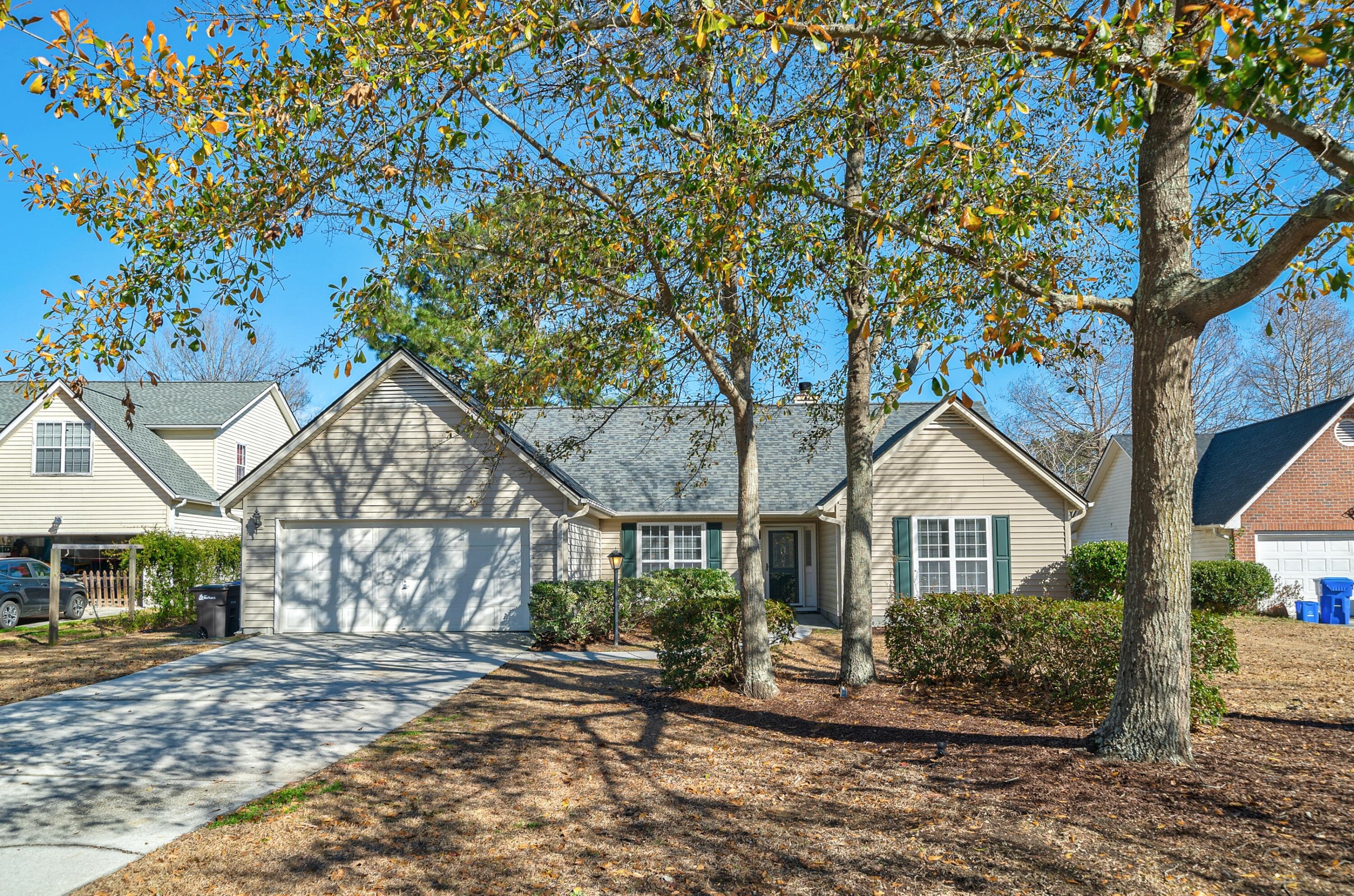 744 Ginglis Way Mount Pleasant, SC 29464 - Photo 1 of 21 3 (1)