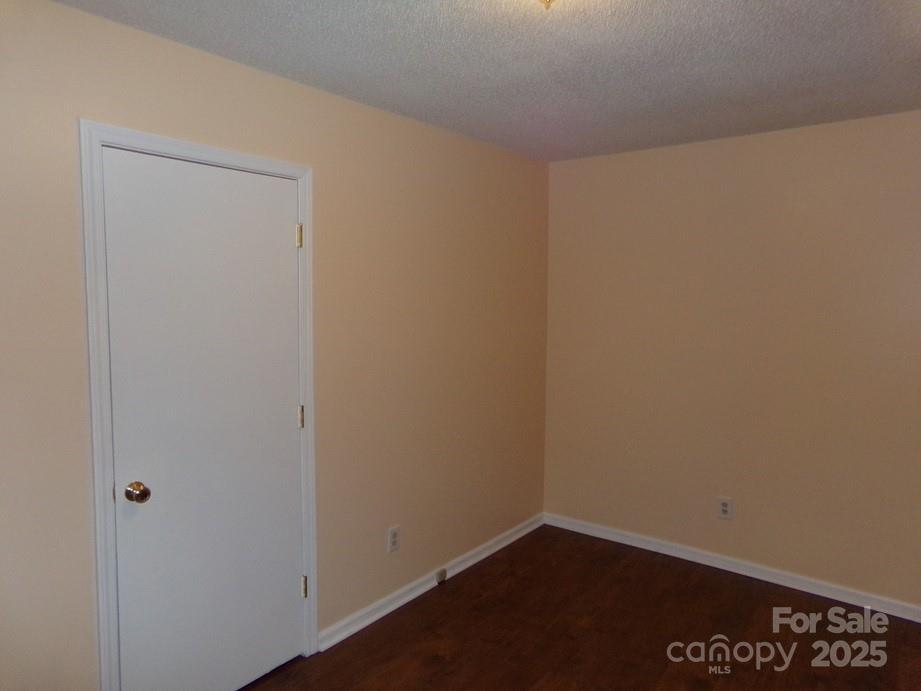556 Roundtree Circle Chester, SC 29706 - Photo 8 of 15