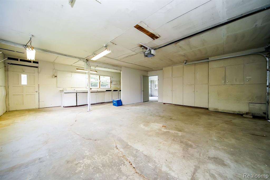 29200 Utley Road Farmington Hills, MI 48334 - Photo 56 of 64