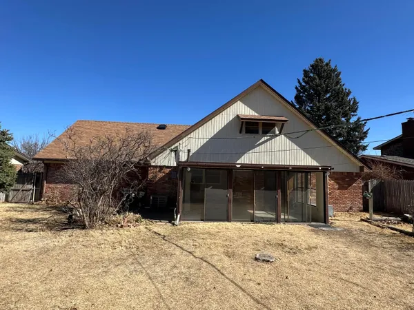 $230,000 | 123 Bailey Avenue, Dumas, TX 79029