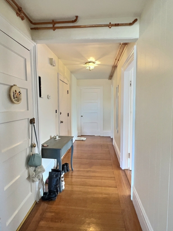 25 Garrison Road, Unit 3 Brookline, MA 02445 - Photo 5 of 7