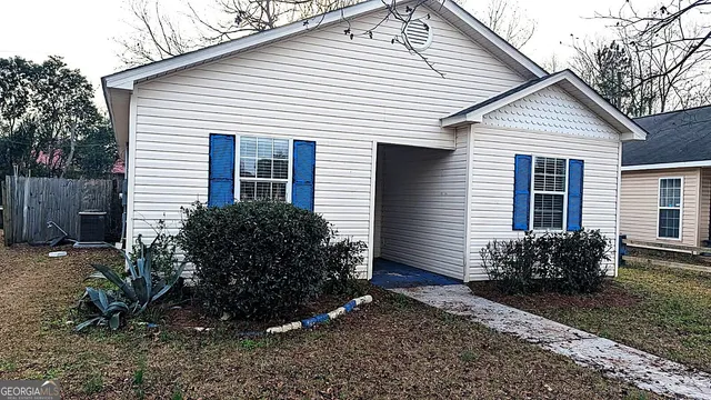$1,450 | 310 Orchard Way, Warner Robins, GA 31088