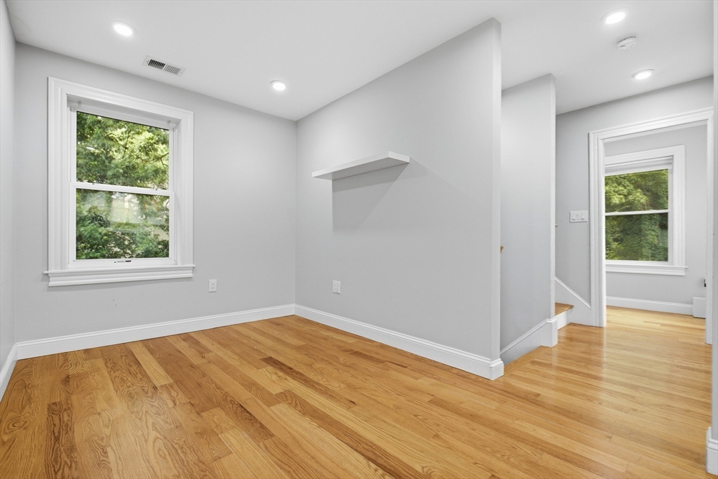 28 Beecher Place, Unit B Newton, MA 02459 - Photo 28 of 36