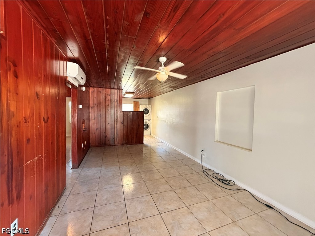 1935 Ricardo Avenue Fort Myers, FL 33901 - Photo 4 of 14