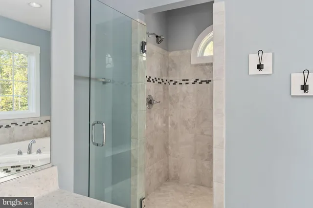 $949,900 | 33 Avalon Lane, Stafford, VA 22556