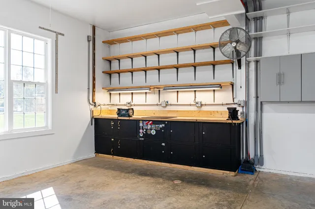 $949,900 | 33 Avalon Lane, Stafford, VA 22556