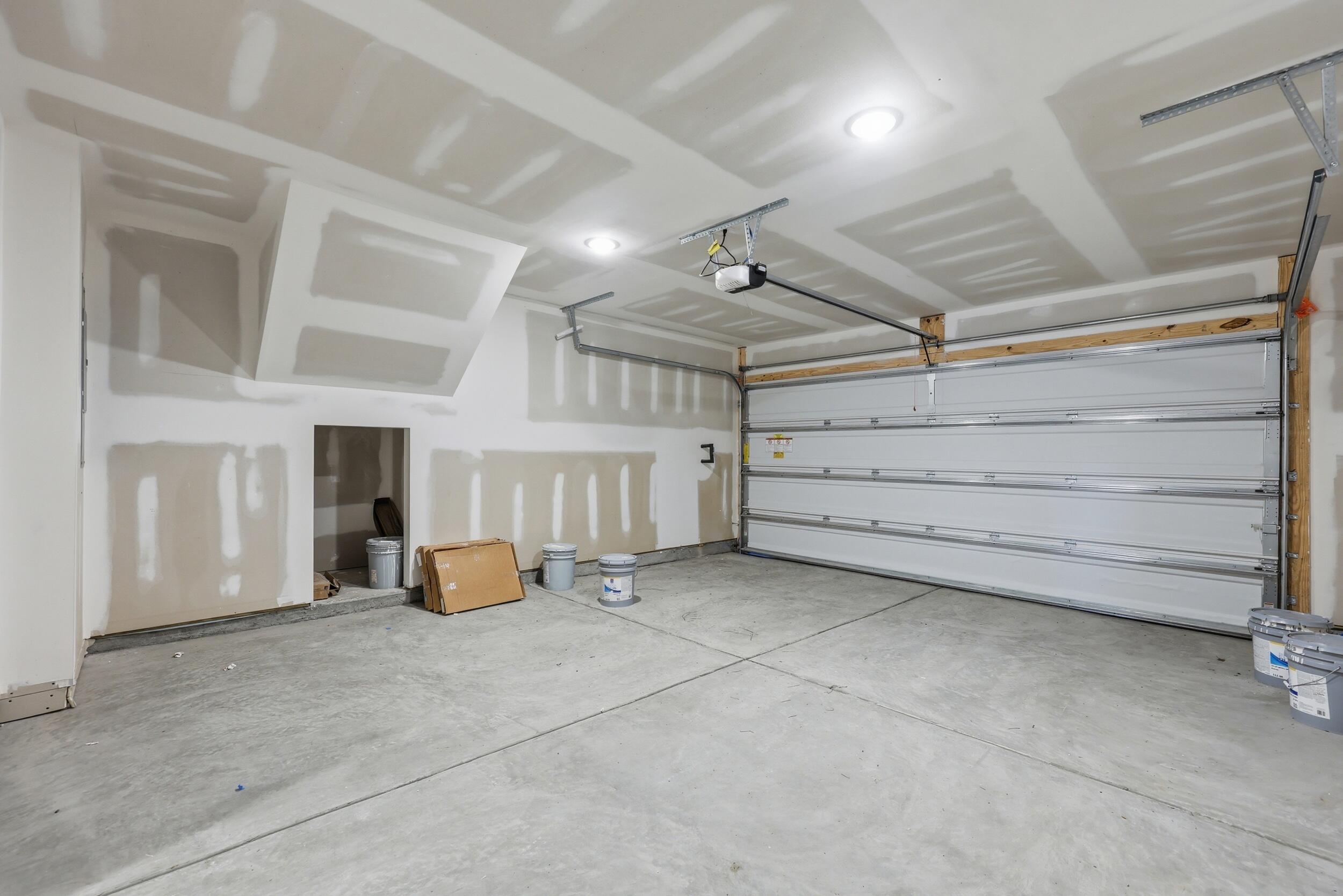 134 Fernbank Road Johns Island, SC 29455 - Photo 32 of 37 2 Car Garage