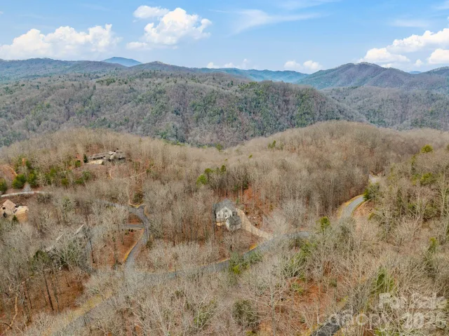 $769,900 | 901 Wild River Run, Marshall, NC 28753