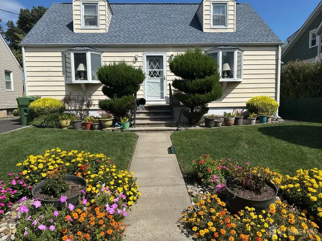 $525,000 | 31 Hwy Terrace, Edison, NJ 08817