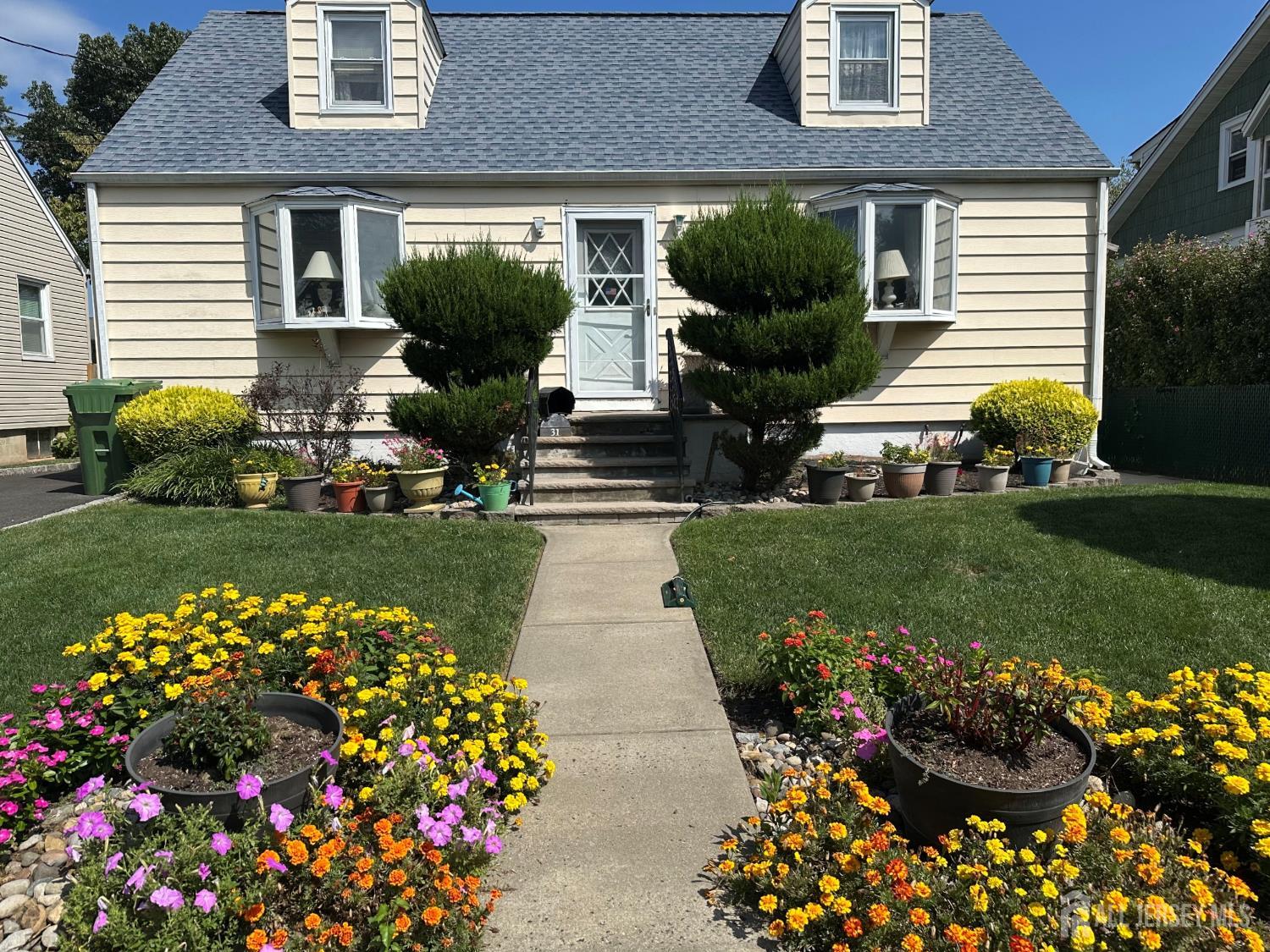 31 Hwy Terrace Edison, NJ 08817 - Photo 1 of 2