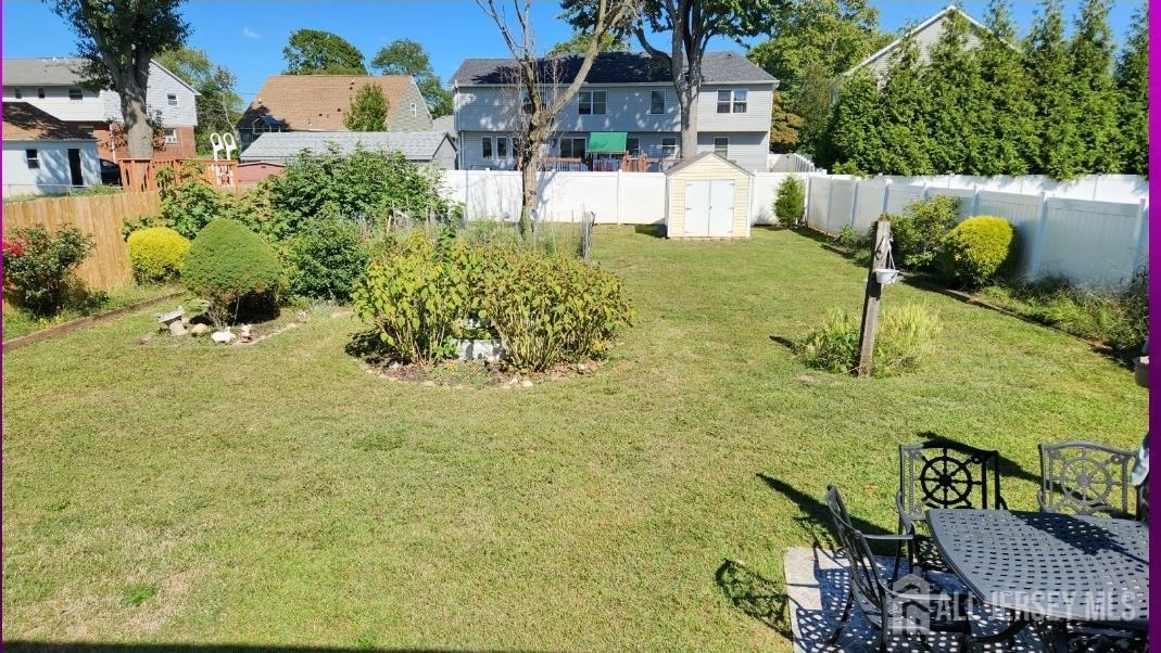 31 Hwy Terrace Edison, NJ 08817 - Photo 2 of 2