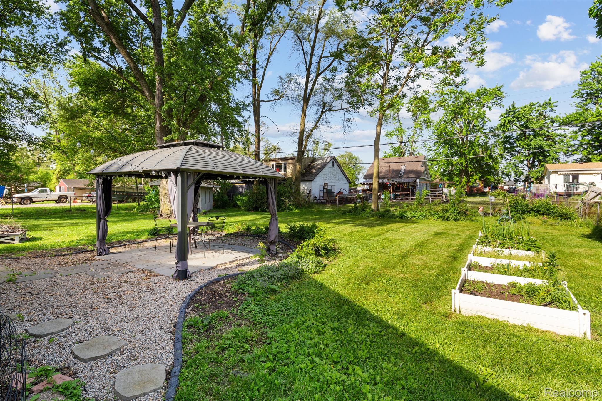 47101 Frederick Road Utica, MI 48317 - Photo 24 of 30 Gallery Image 24