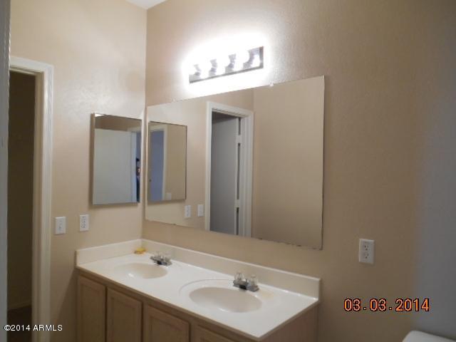 13196 West Redfield Road Surprise, AZ 85379 - Photo 16 of 22 DSCN3675