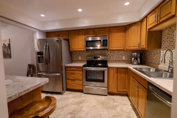 $199,900 | 2055 Carriage Drive Southwest, Unit 2055H, Rochester, MN 55902
