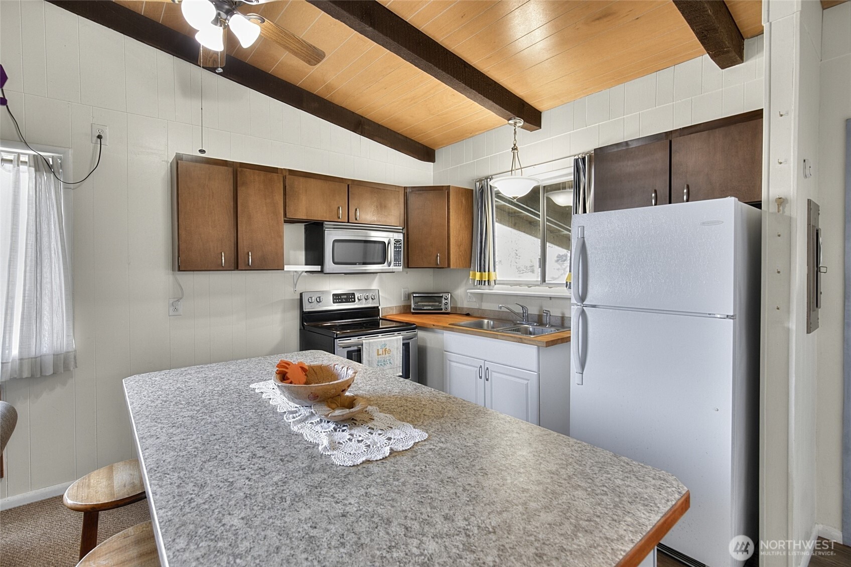 16 Oyehut Road Ocean Shores, WA 98569 - Photo 14 of 30