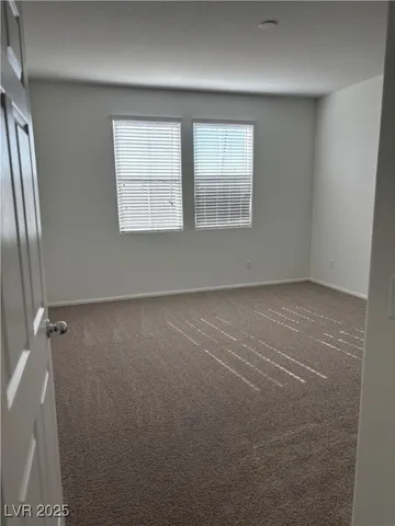 $2,300 | 4699 Woodland Avenue, Las Vegas, NV 89121