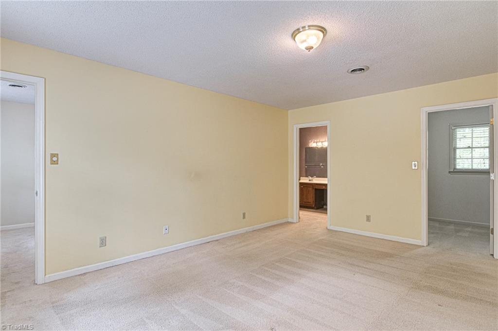1607 Whites Mill Road High Point, NC 27265 - Photo 18 of 35 Gallery Image 18