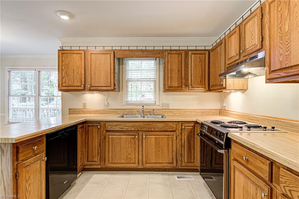 1607 Whites Mill Road High Point, NC 27265 - Photo 8 of 35 Gallery Image 8