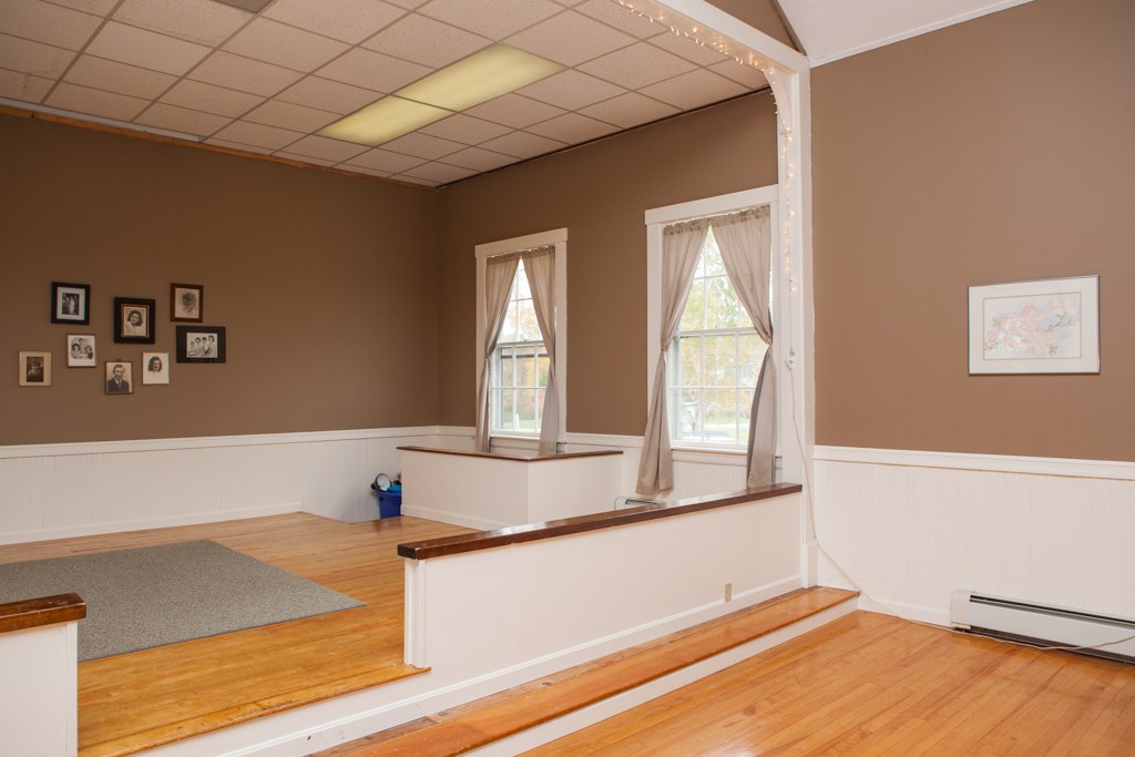 488 Main Street Eliot, ME 03903 - Photo 24 of 34