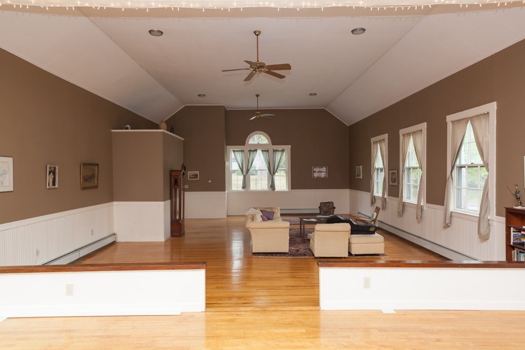 488 Main Street Eliot, ME 03903 - Photo 25 of 34