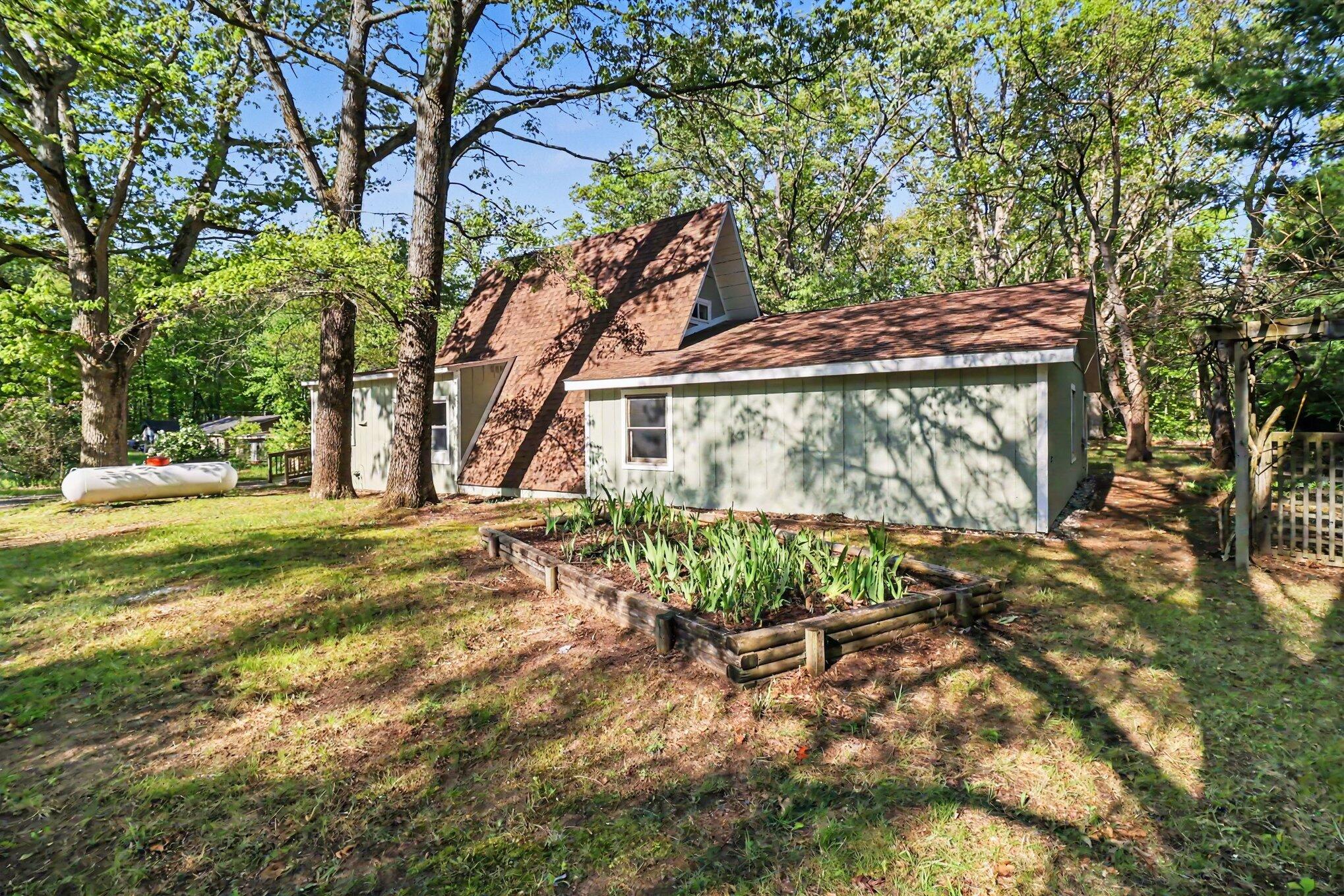 6695 Sherman Road Fountain, MI 49410 - Photo 23 of 29 023_file_8661