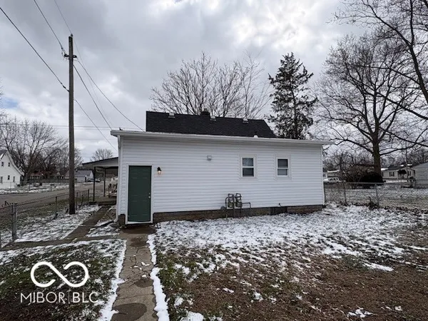 $169,900 | 2300 West 9th Street, Muncie, IN 47302