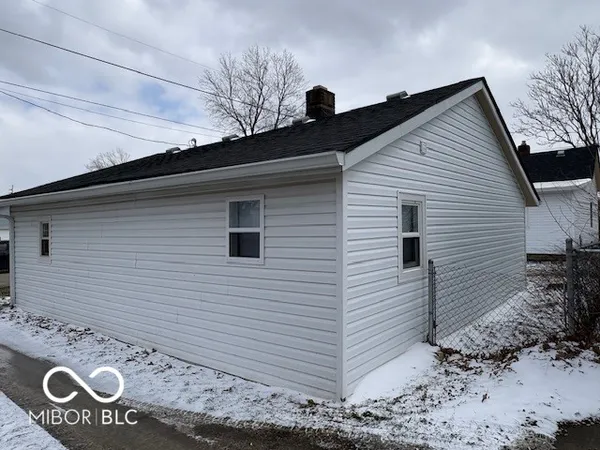 $169,900 | 2300 West 9th Street, Muncie, IN 47302