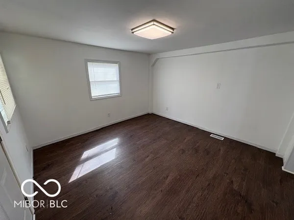 $169,900 | 2300 West 9th Street, Muncie, IN 47302