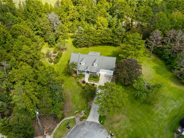 $449,000 | 134 Fairway Lane, Westminster, SC 29693