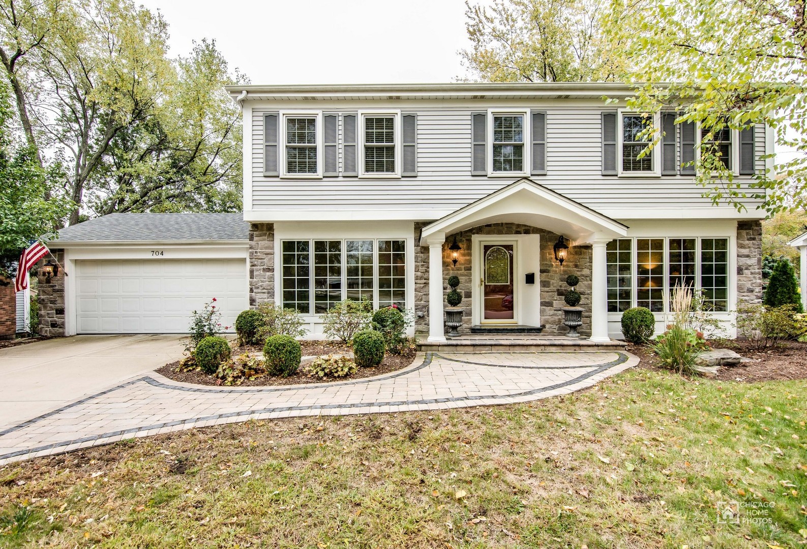 704 West Bauer Road Naperville, IL 60563 - Photo 1 of 33