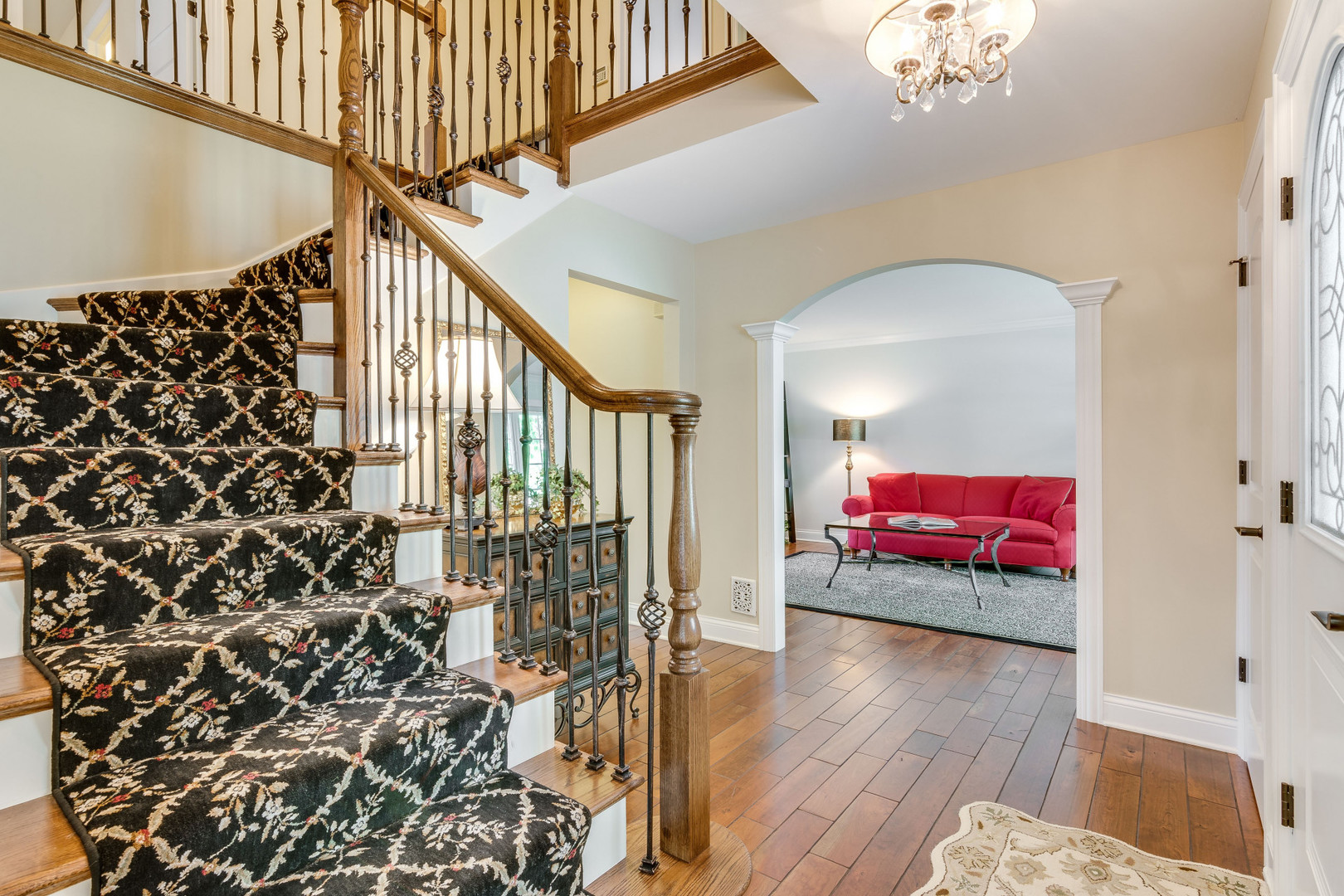 704 West Bauer Road Naperville, IL 60563 - Photo 3 of 33