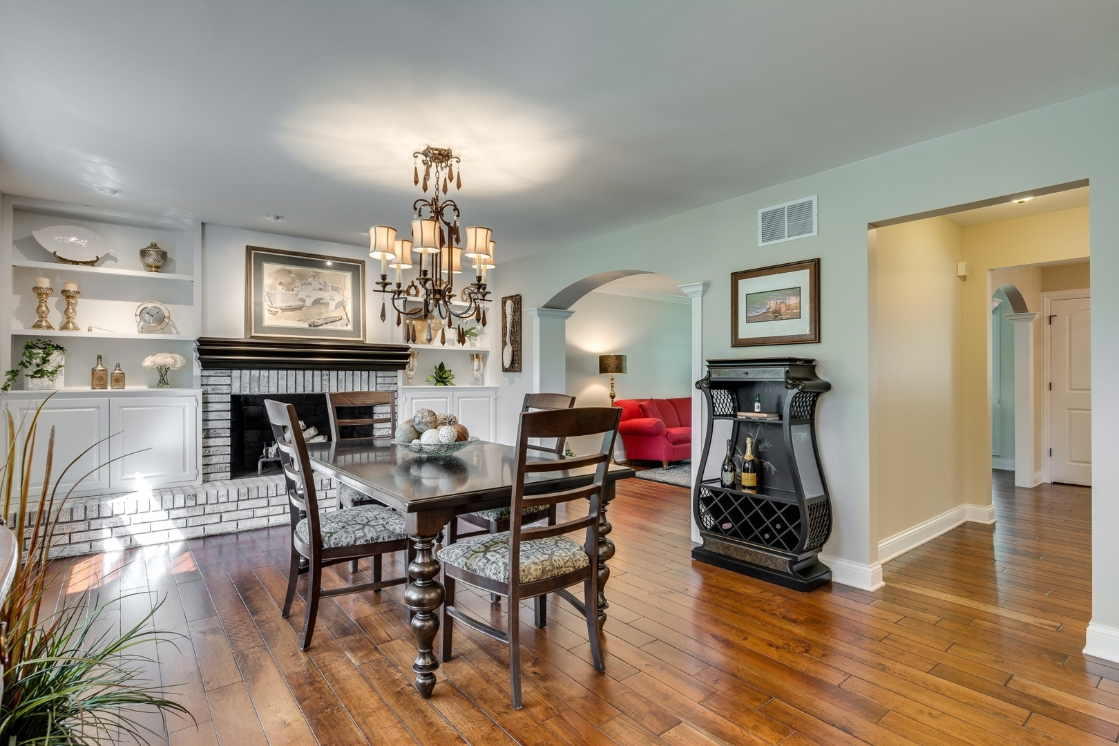704 West Bauer Road Naperville, IL 60563 - Photo 10 of 33