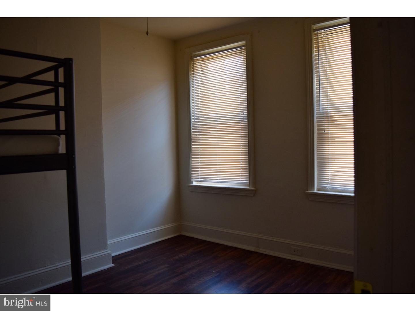 726 Tree Street Philadelphia, PA 19148 - Photo 4 of 9 Gallery Image 4