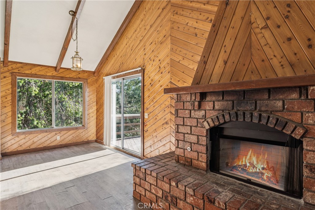 1209 Bridal Path Rimforest, CA 92378 - Photo 14 of 28 DINING AREA