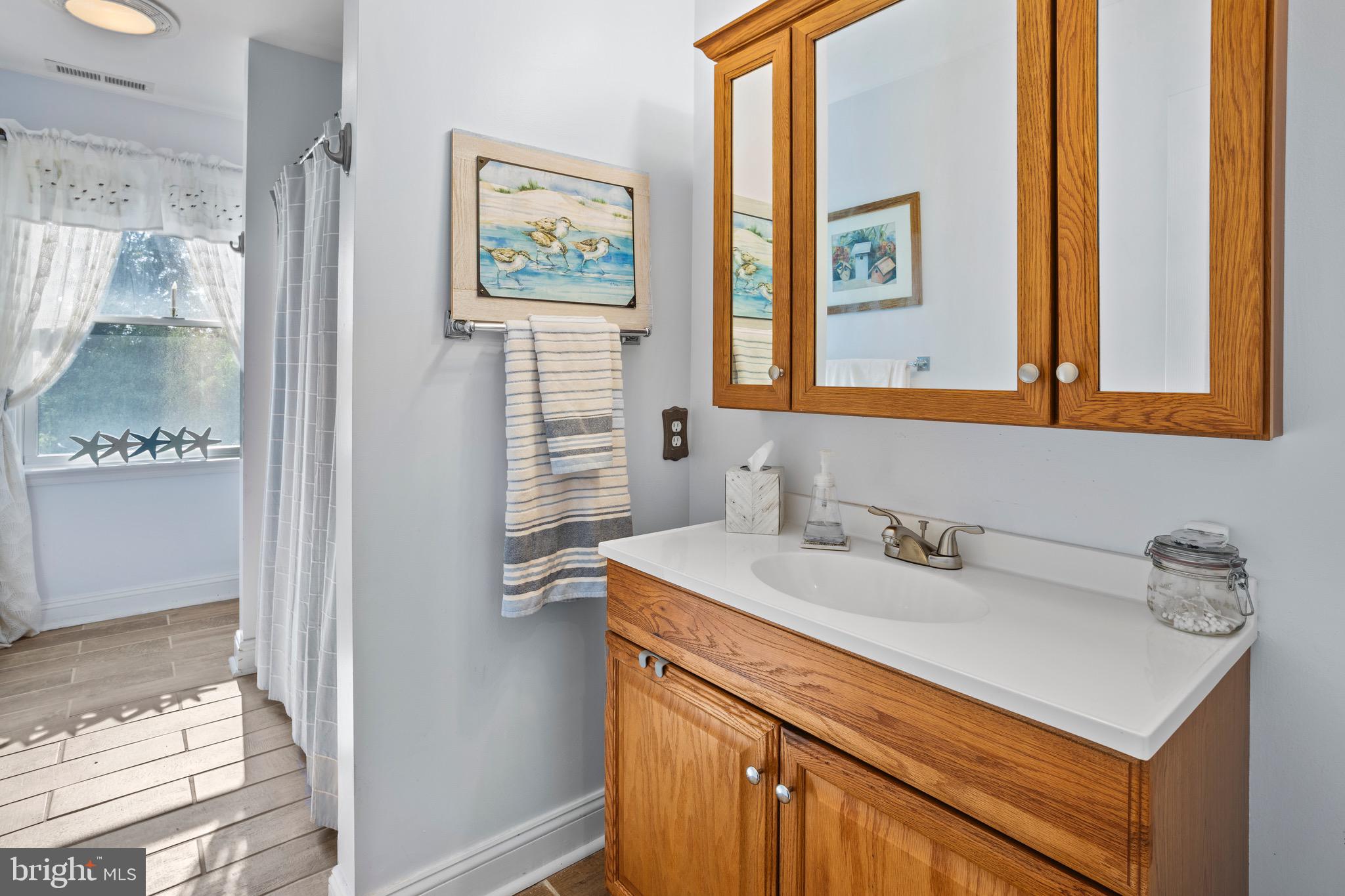 4957 Bar Neck Road Tilghman, MD 21671 - Photo 35 of 45 Upstairs bathroom